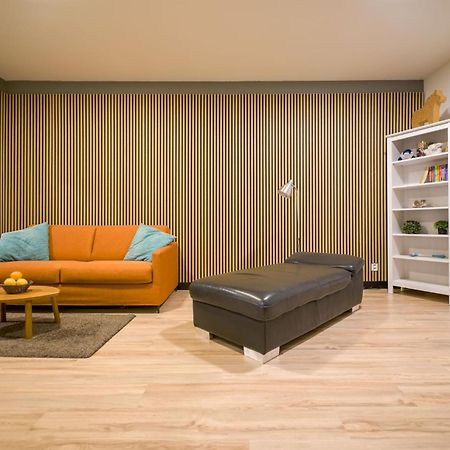 Vesna Convenient Apartment Братислава Екстериор снимка